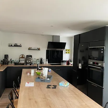 Grande Maison Au Calme Proche Plage. Casa vacanze *